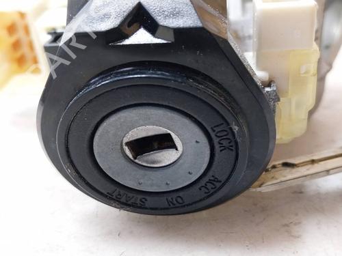 Switch TOYOTA AURIS (_E18_) 1.8 (ZRE182_, ZRE182R) | BP40157737I30 - Image 5