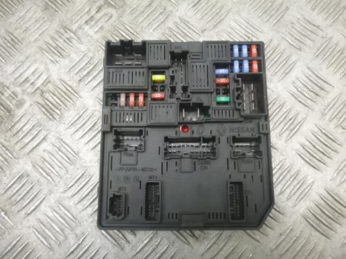 fuse-box-nissan-pulsar-hatchback-c13-2014-38809372 main image
