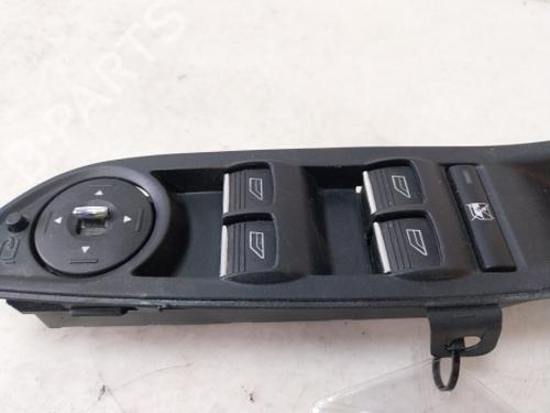 Right front window switch FORD FOCUS III 1.6 TDCi | BP39247819I26 - Image 3