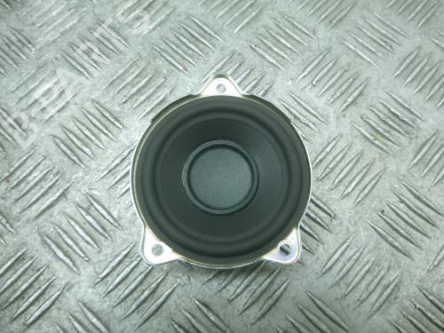 Used Speaker Speaker LAND ROVER DEFENDER Station Wagon (L663) P400e Hybrid 4x4 (404 hp) 38810863 38810863