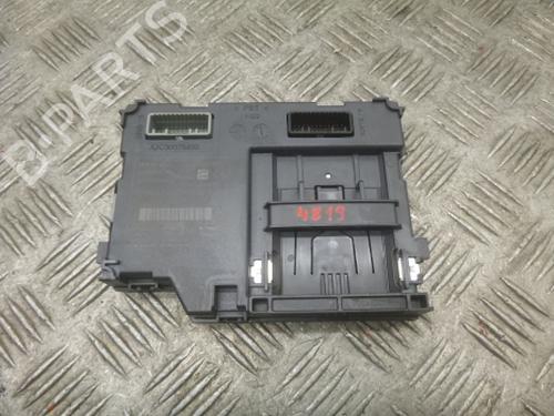 Used Card reader Card reader RENAULT CAPTUR I (J5_, H5_) 1.5 dCi 90 (J5N4, J5M5, J5MW, J5M6, J5AL, J5AJ) (90 hp) 38805784 38805784
