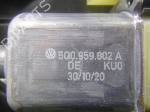 Front right window mechanism VW GOLF VIII (CD1, DA1) 1.5 TSI | BP38809947C23 - Image 4