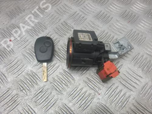 Used Switch Switch RENAULT CLIO III (BR0/1, CR0/1) 1.2 16V (BR02, BR0J, BR11, CR02, CR0J, CR11) (75 hp) 38804535 38804535