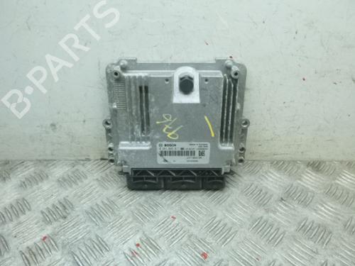 Used Engine control unit (ECU) Engine control unit (ECU) DACIA SANDERO II 1.5 dCi (90 hp) 38807937 38807937
