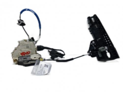 front-right-lock-audi-a4-b8-8k2-2007-2008-2009-2010-2011-2012-2013-2014-2015-2016-2017-38808693 main image