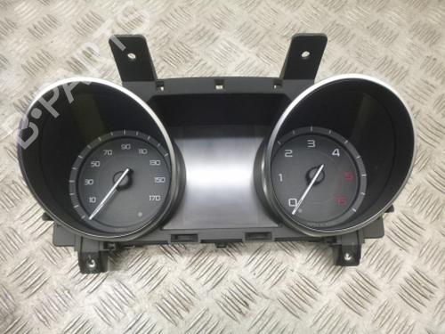 Used Instrument cluster Instrument cluster JAGUAR XE (X760) 2.0 D (180 hp) 38804788 38804788