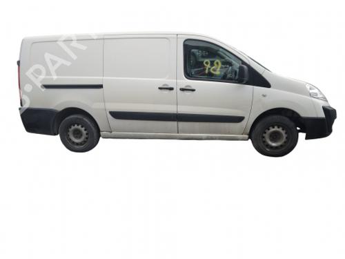 Right headlight CITROËN JUMPY II Van 1.6 HDi 90 8V | BP38809434C29 - Image 9