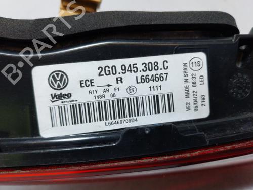 Right tailgate light VW POLO VI (AW1, BZ1, AE1) 1.0 TSI | BP38807577C80 - Image 6