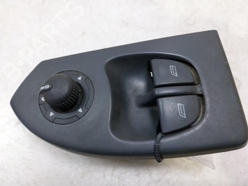 right-front-window-switch-peugeot-boxer-van-244-2001-38815168 main image