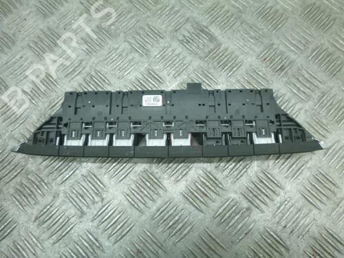 Warning switch SKODA OCTAVIA IV (NX3, NN3, PV3) 2.0 TDi | BP38814883I22 - Image 3