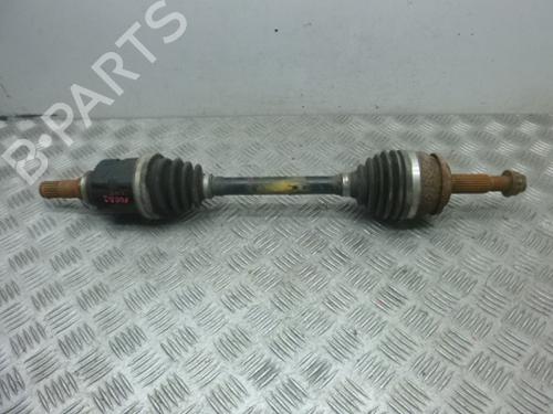 Used Left front driveshaft Left front driveshaft TOYOTA AURIS (_E18_) 1.4 D-4D (NDE180_, NDE180R) (90 hp) 38810108 38810108