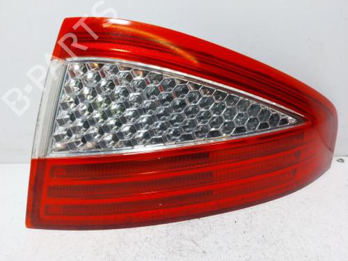 Used Right taillight Right taillight FORD MONDEO IV (BA7) 1.8 TDCi (125 hp) 38810401 38810401