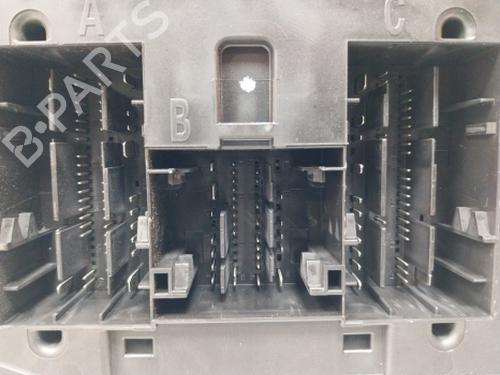 Fuse box VW POLO VI (AW1, BZ1, AE1) 1.0 TSI | BP38805978E1 - Image 3