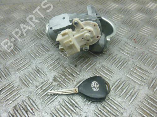 Switch TOYOTA AURIS (_E15_) 1.4 (ZZE150_, ZZE150R) | BP38808344I30 - Image 2