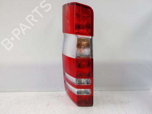 Used Left taillight Left taillight MERCEDES-BENZ SPRINTER 3,5-t Van (B906) 313 CDI (906.631, 906.633, 906.635, 906.637) (129 hp) 38808280 38808280