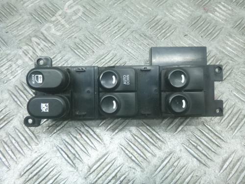 Used Right front window switch Right front window switch HYUNDAI i30 Estate (FD) 1.6 CRDi (90 hp) 38802343 38802343