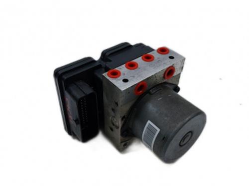 abs-pump-hyundai-i30-gd-2011-38814278 main image