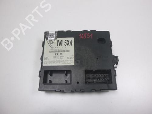 electronic-module-porsche-911-997-2004-2005-2006-2007-2008-2009-2010-2011-2012-2013-38805724 main image