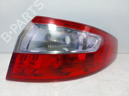 right-taillight-renault-fluence-l3_-2010-38811785 main image