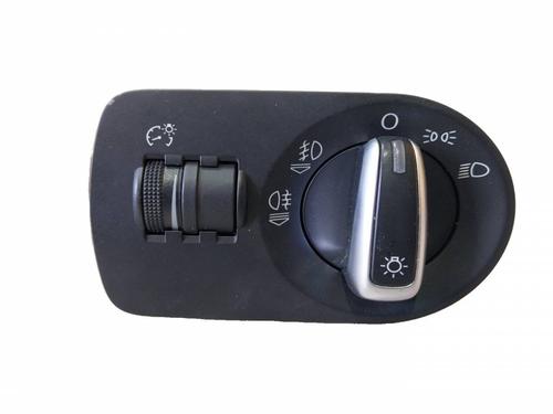Used Headlight switch Headlight switch AUDI A1 Sportback (8XA, 8XF) 1.0 TFSI (95 hp) 40157735 40157735