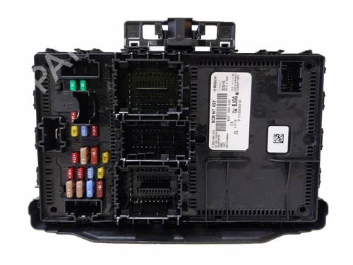 Used Fuse box Fuse box FORD FOCUS IV (HN) 1.0 EcoBoost mHEV (125 hp) 40157766 40157766