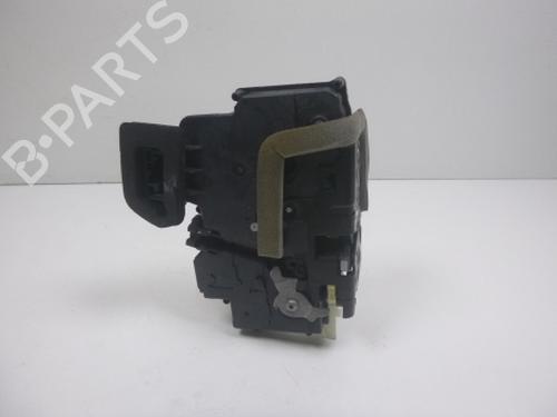 front-right-lock-vw-id4-e21-2020-38807432 main image
