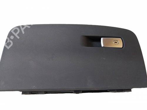 Used Glove box Glove box BMW 5 (G30, F90) 530 e Plug-in-Hybrid (292 hp) 39247657 39247657