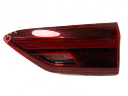 right-tailgate-light-vw-polo-vi-aw1-bz1-ae1-2017-38816054 main image