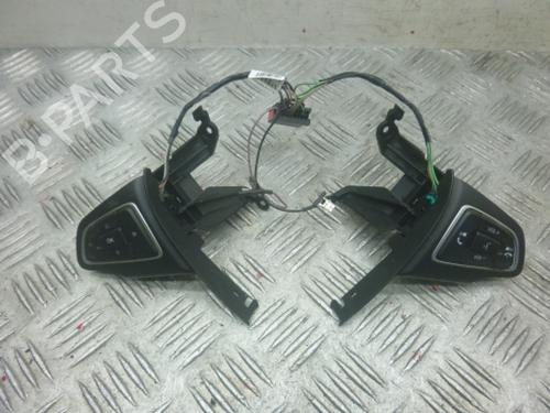 Used Steering wheel controls Steering wheel controls FORD FOCUS III 1.5 TDCi (95 hp) 38806611 38806611