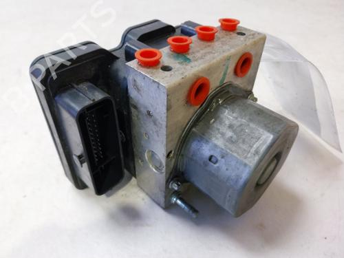 Used ABS pump ABS pump NISSAN QASHQAI II (J11, J11_) 1.5 dCi (110 hp) 38802723 38802723