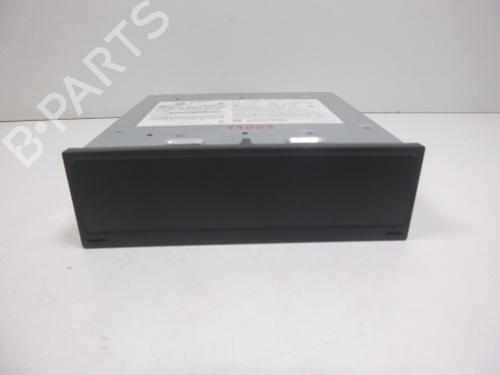 radio-vw-id4-e21-2020-38807607 main image