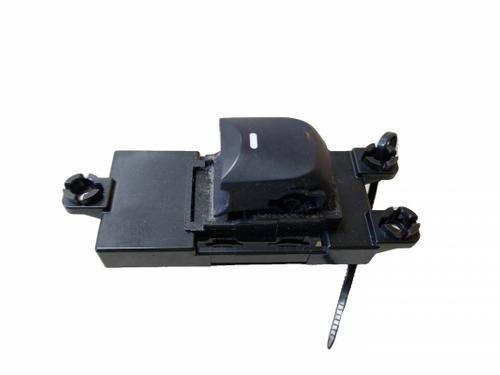 Used Left front window switch Left front window switch HYUNDAI i30 (GD) 1.4 (99 hp) 40609787 40609787