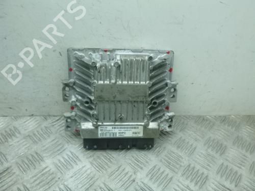 Used Engine control unit (ECU) Engine control unit (ECU) FORD FOCUS II (DA_, HCP, DP) 1.8 TDCi (115 hp) 38810329 38810329