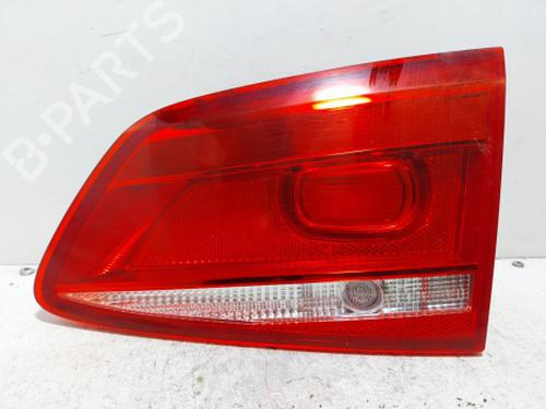 Used Right tailgate light Right tailgate light VW PASSAT B7 Variant (365) 1.6 TDI (105 hp) 38815586 38815586