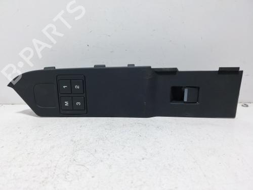 Used Left front window switch Left front window switch LAND ROVER DEFENDER Station Wagon (L663) P400e Hybrid 4x4 (404 hp) 38811220 38811220