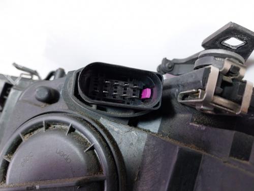 Right headlight AUDI A4 B8 (8K2) 2.0 TDI | BP38815511C29  - Image 9