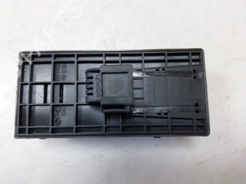 Right front window switch AUDI A4 B8 (8K2) 2.0 TDI | BP38808696I26 - Image 4