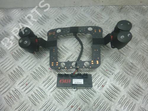 Used Steering wheel controls Steering wheel controls MERCEDES-BENZ E-CLASS (W211) E 200 Kompressor (211.041) (184 hp) 38809570 38809570
