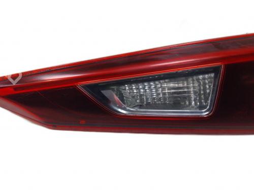 Used Right tailgate light Right tailgate light MAZDA 3 Saloon (BM_, BN_) 1.5 (100 hp) 38815010 38815010