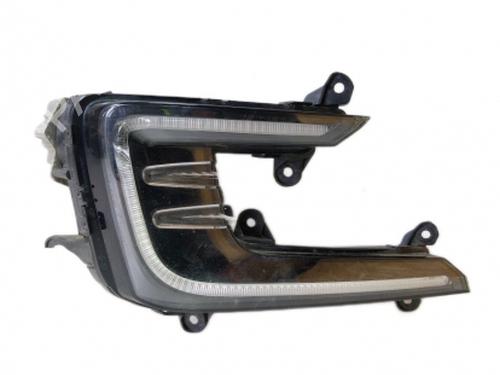 right-daytime-light-vw-passat-b8-variant-3g5-cb5-2014-38808073 main image