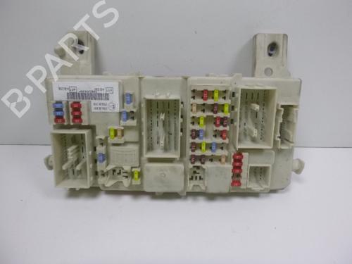 fuse-box-ford-focus-ii-saloon-db_-fch-dh-2005-38806726 main image