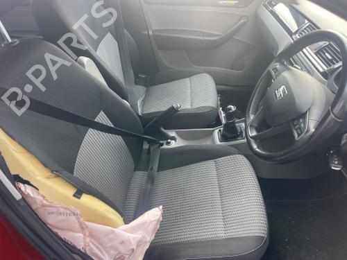 Right tailgate light SEAT TOLEDO IV (KG3) 1.2 TSI | BP38809013C80  - Image 10