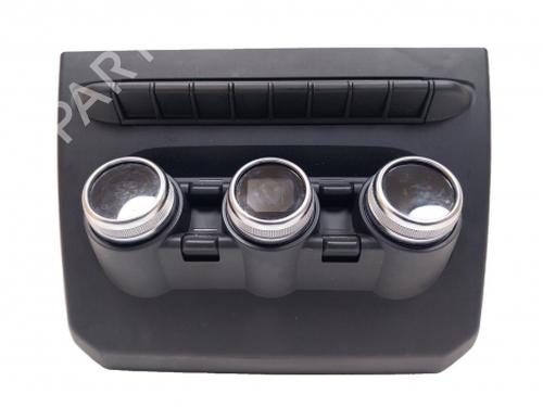 climate-control-dacia-duster-hm_-2017-38813510 main image