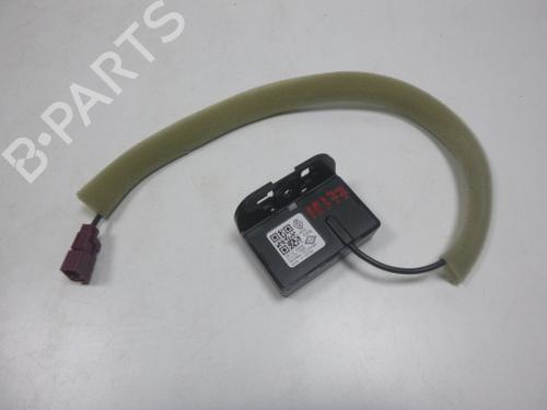 Used Electronic module Electronic module RENAULT CAPTUR II (HF_) TCe 90 (HFM6) (91 hp) 38810770 38810770
