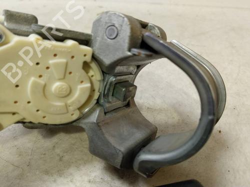 Switch TOYOTA AURIS (_E18_) 1.8 (ZRE182_, ZRE182R) | BP40157737I30 - Image 3