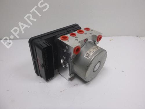 abs-pump-vw-golf-viii-variant-cg5-db5-2020-38813153 main image