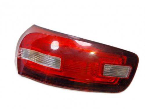 left-taillight-citroen-c4-picasso-ii-2013-38813666 main image