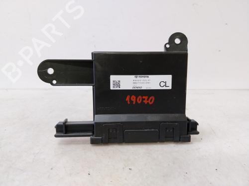 Electronic module TOYOTA COROLLA Saloon (_E21_) 1.8 VVTi Hybrid | BP38805238M83 - Image 2