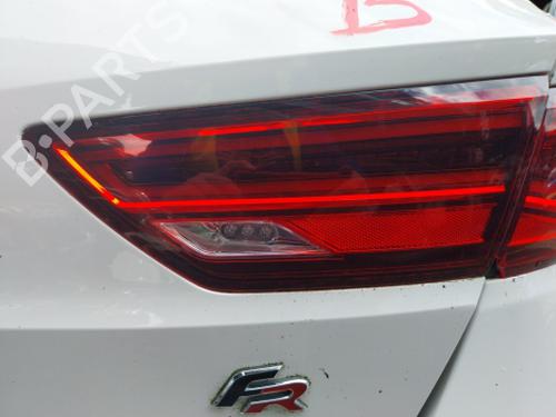 right-tailgate-light-seat-leon-5f1-2012-2013-2014-2015-2016-2017-2018-2019-2020-2021-38806066 main image