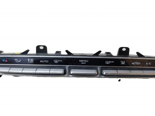 Used Climate control Climate control MERCEDES-BENZ C-CLASS (W205) C 350 e (205.047) (279 hp) 40157712 40157712